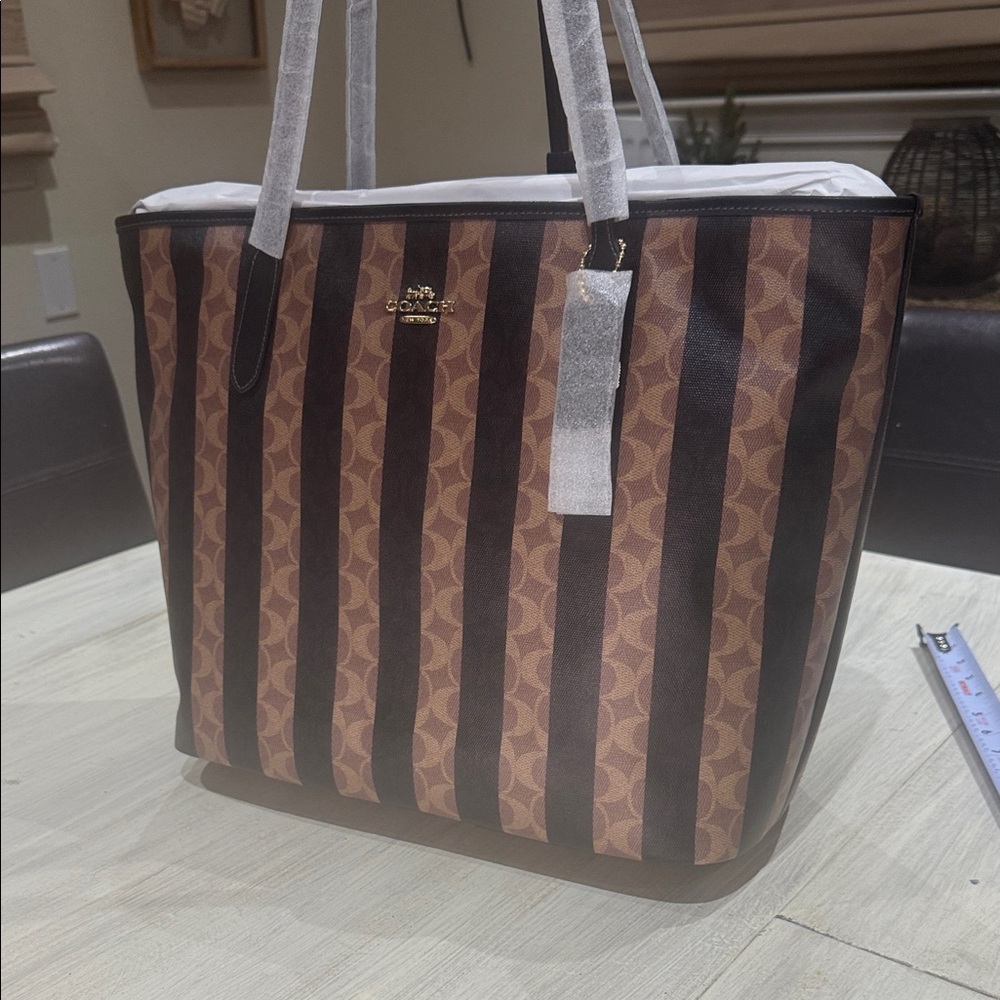 Coach Signature Stripe XLCity Tote